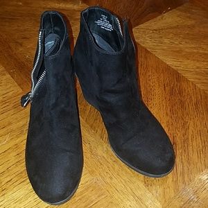 Black fuax suede ankle boots